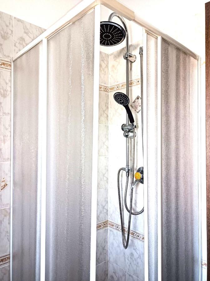 Casa Dolce Hibiscus Appartement Olbia Buitenkant foto