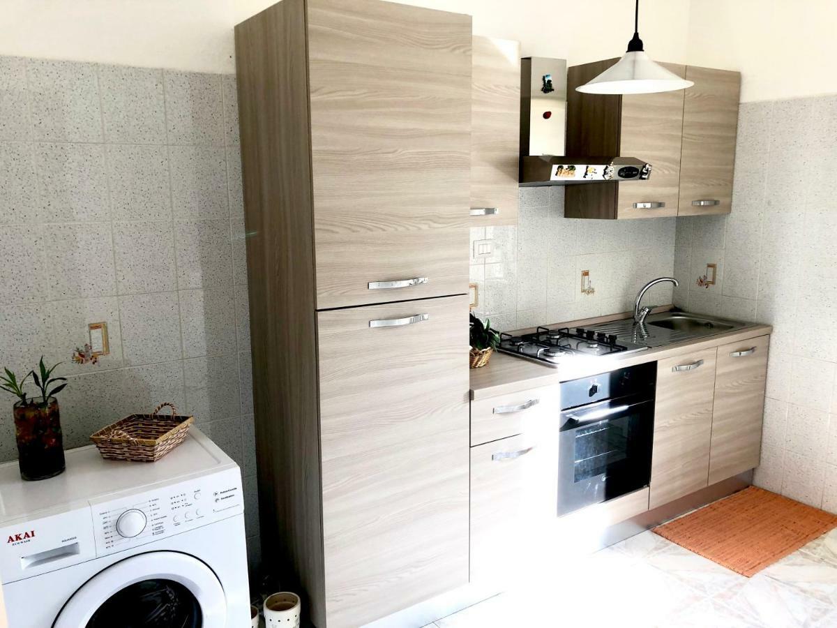 Casa Dolce Hibiscus Appartement Olbia Buitenkant foto