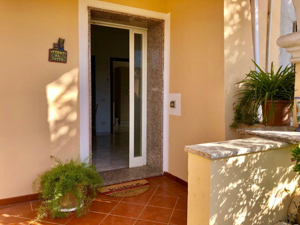 Dolce Hibiscus Appartement Olbia Buitenkant foto